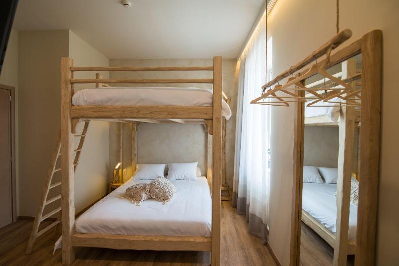 Ederlezi Boutique Hotel เอเธนส์ ภายนอก รูปภาพ