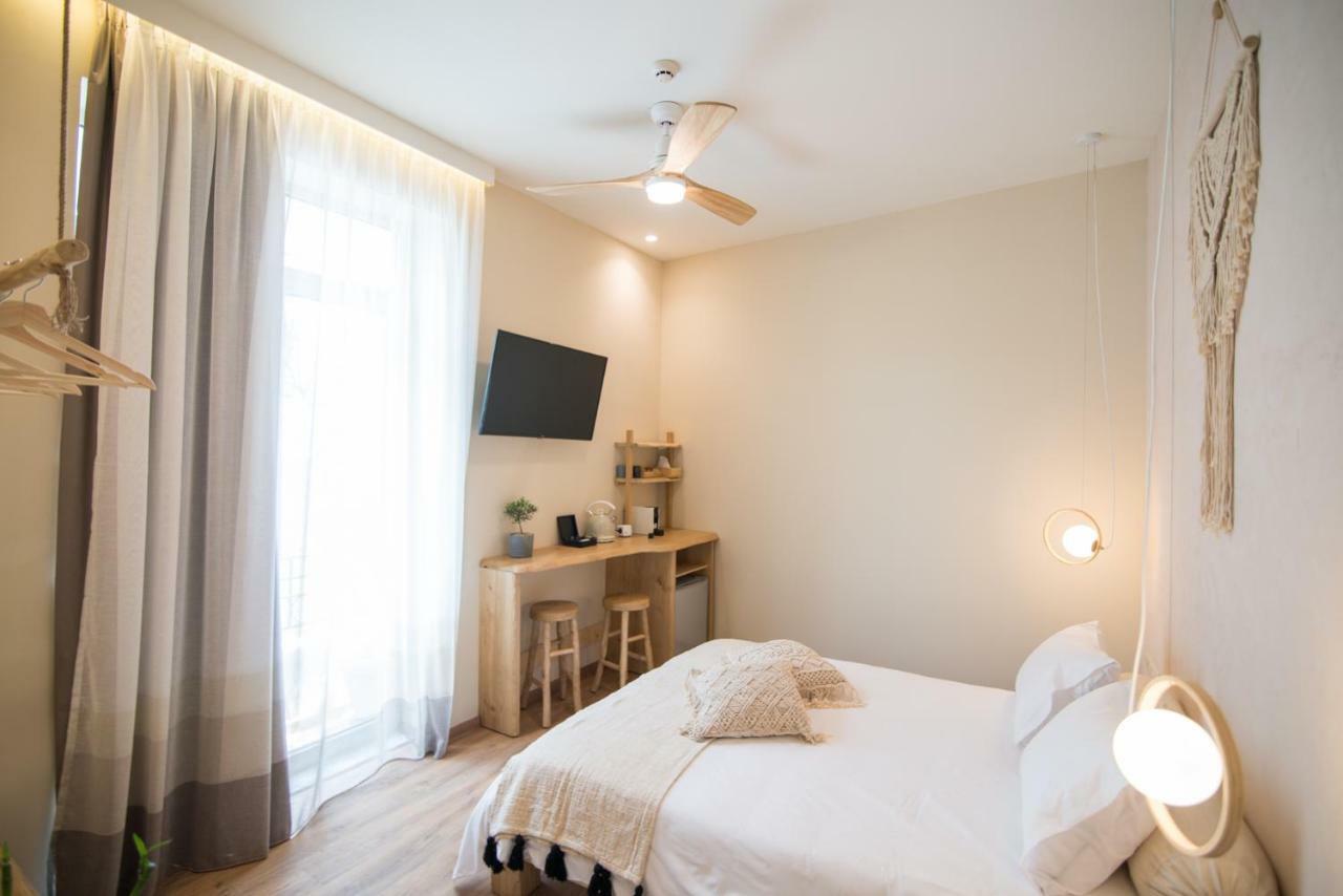 Ederlezi Boutique Hotel เอเธนส์ ภายนอก รูปภาพ