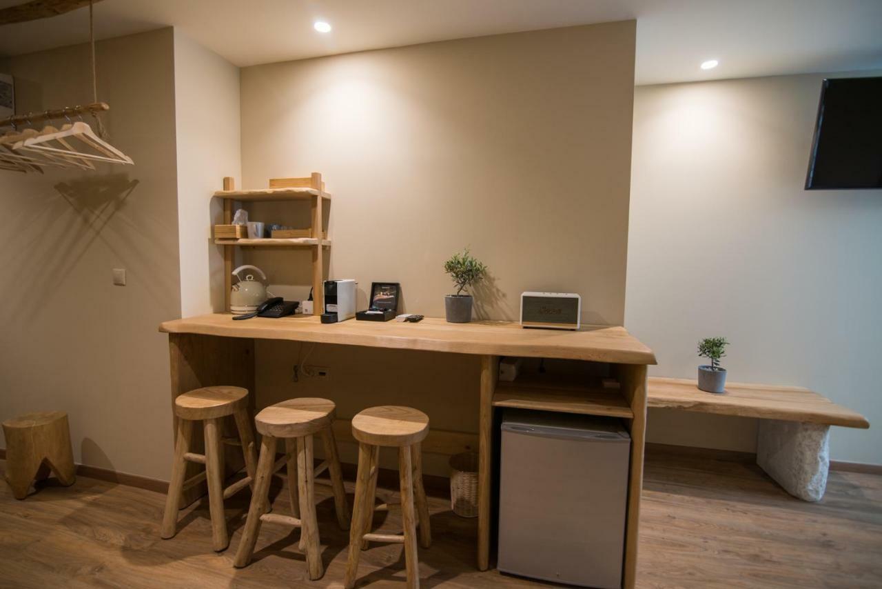 Ederlezi Boutique Hotel เอเธนส์ ภายนอก รูปภาพ